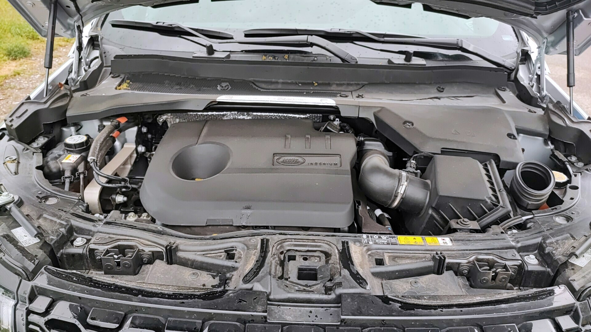 land-rover-discovery-sport-occasion-2022-moteur