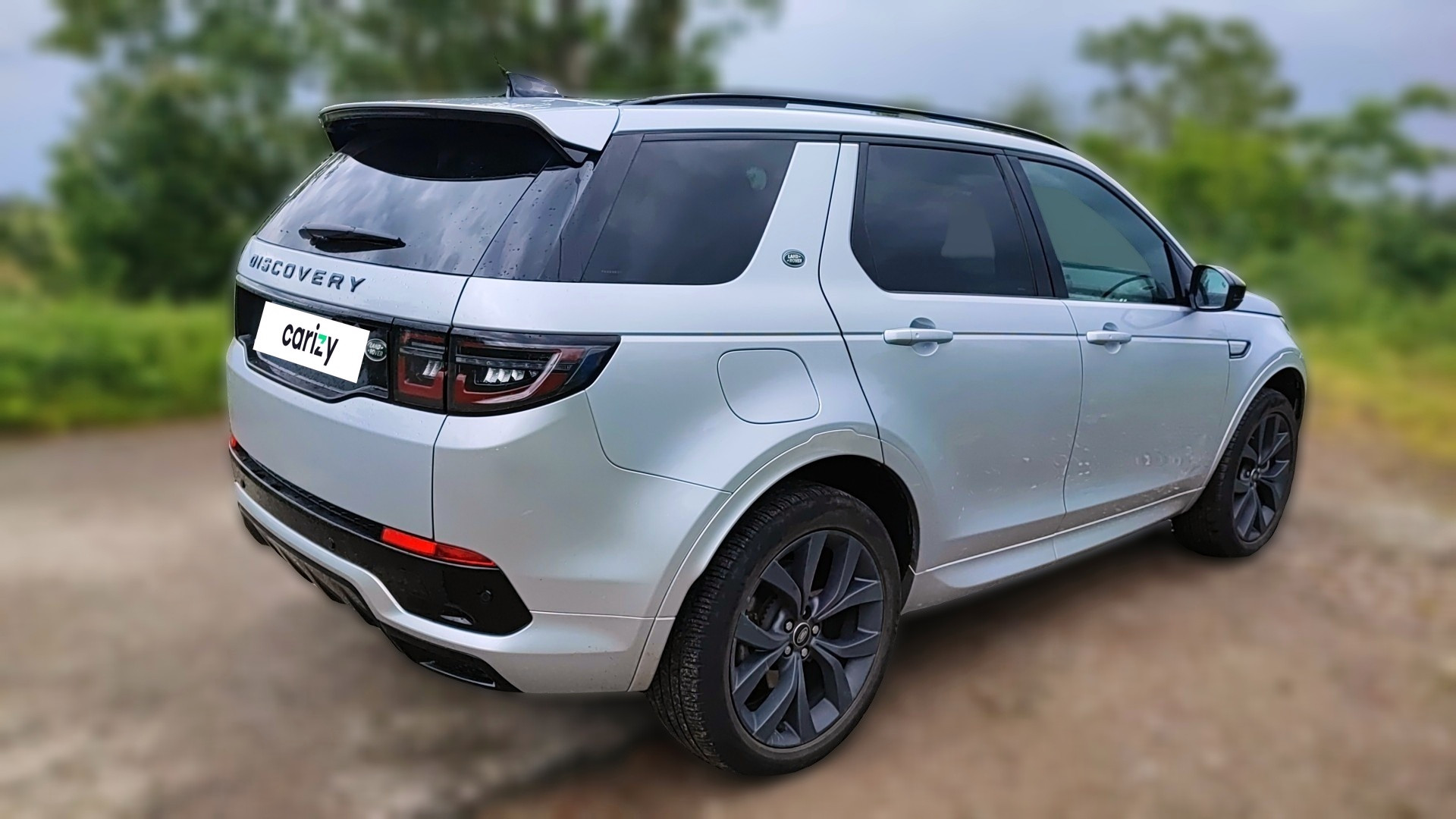 land-rover-discovery-sport-occasion-2022-profil-arriere-droit
